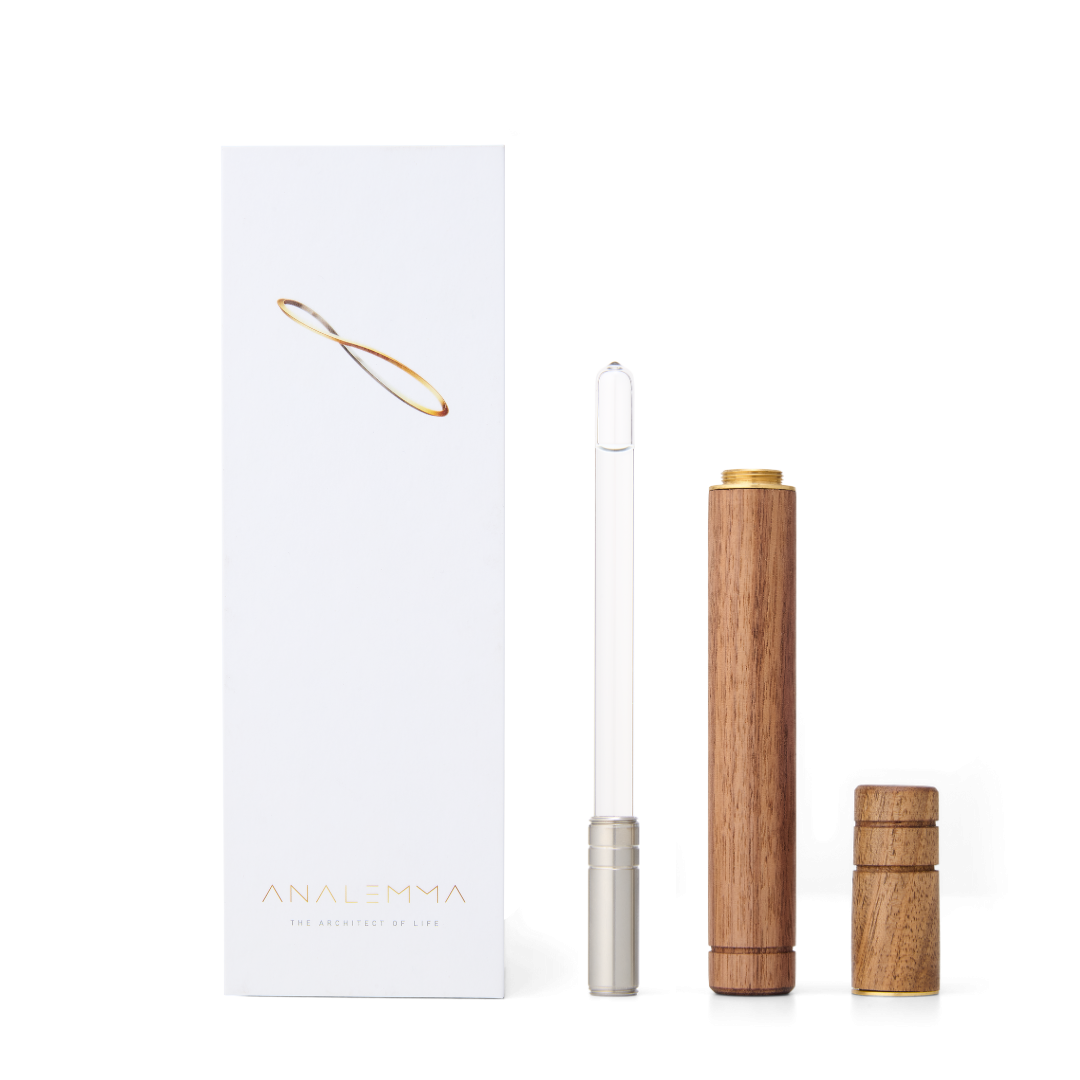 wasserstab aus luxuriöser walnuss